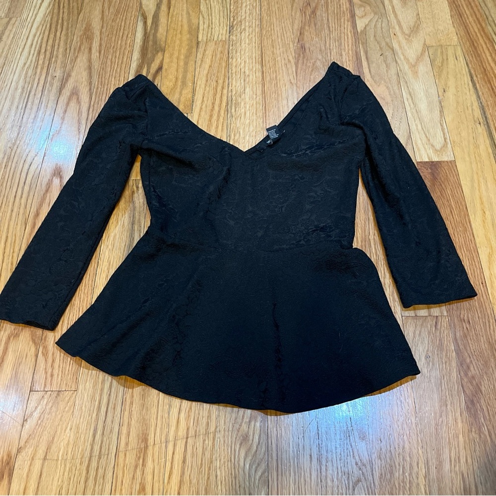 Forever 21 Black Long Sleeve Deep V Neck Peplum Small
